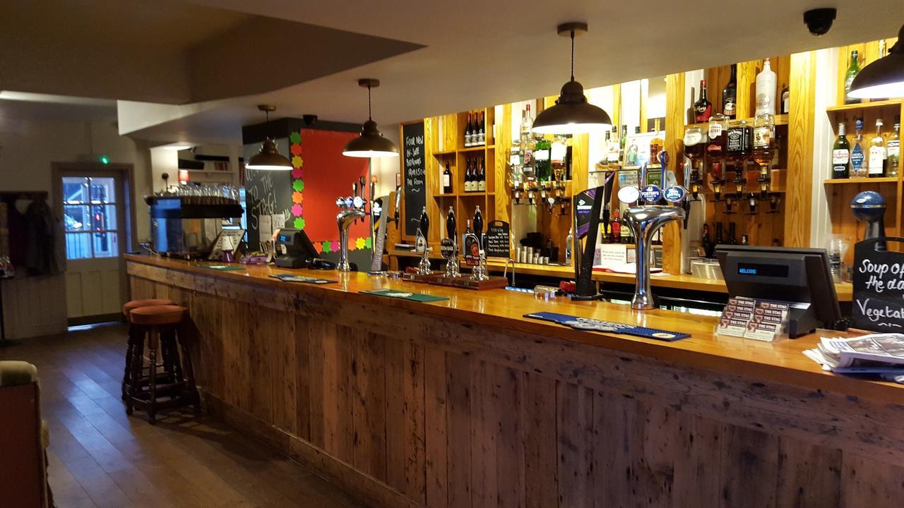The Stag Hotel Northwood  Exterior photo
