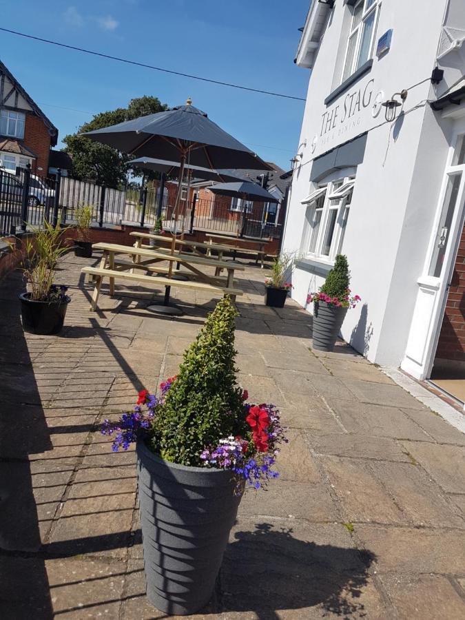 The Stag Hotel Northwood  Exterior photo